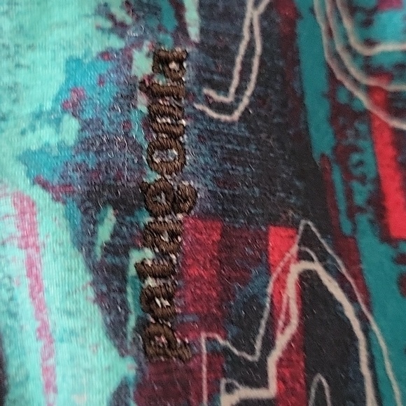 Patagonia Centered Capri Tights in Craft Pink/Canyon Glades - Picture 8 of 8